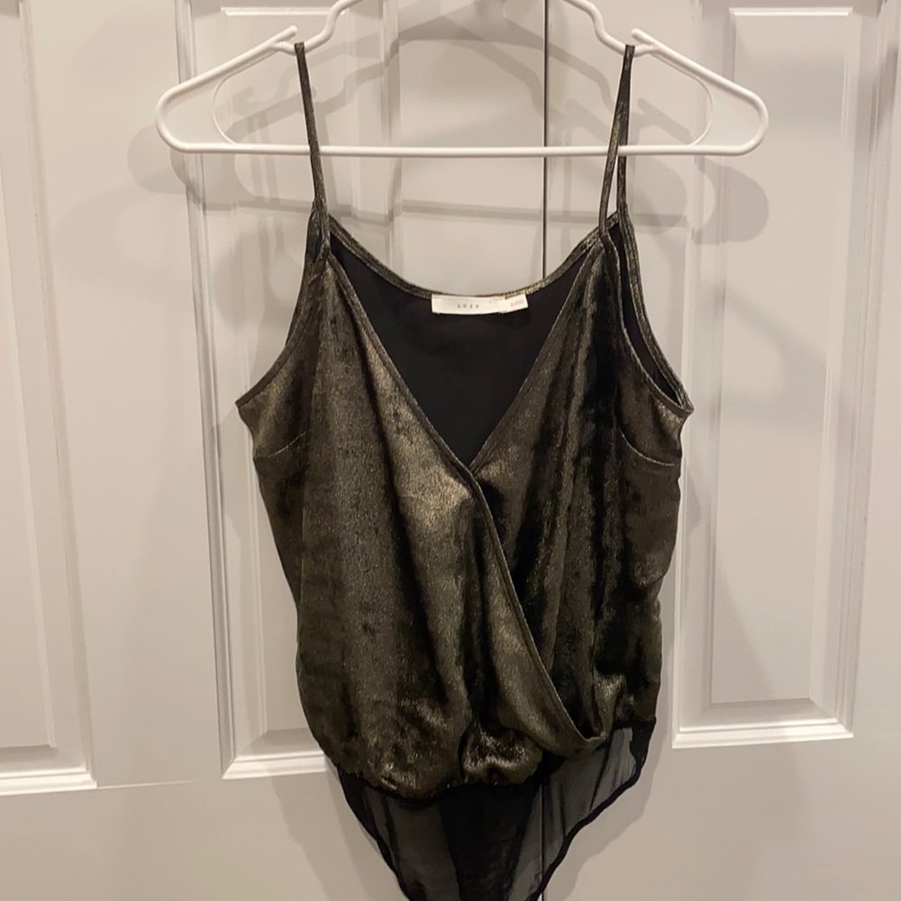Trendy body suit